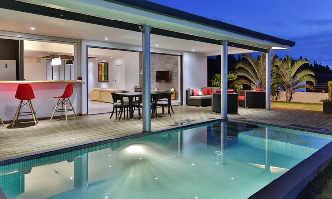 Punaauia Villa | Beautiful pool villa with panoramic views on Moorea island