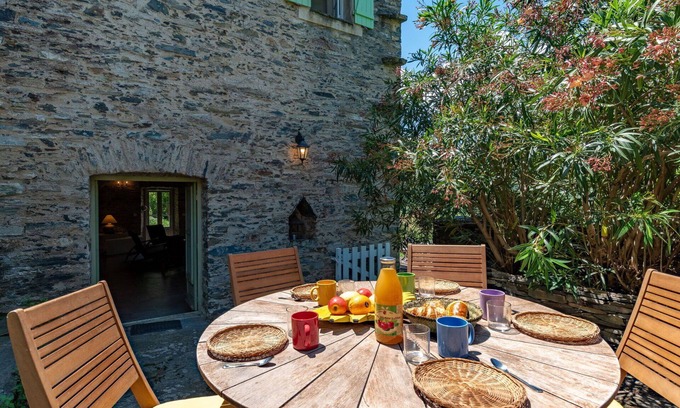 Penta-di-Casinca Casa | Preciosa casa de vacaciones privada con A/C, WIFI, patio, vista panorámica y aparcamiento