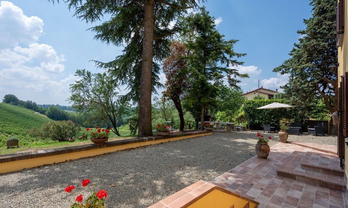 Castel Rocchero Casa | Maravillosa casa de vacaciones privada para 6 personas con WIFI, TV, patio y aparcamiento