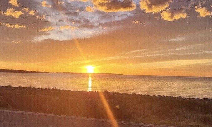 North Shields Casa | Beautiful private home overlooking the stunning Boston Bay and Port Lincoln.