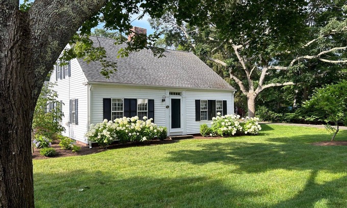 Harwich Center Casa | Beautiful Private Home w/Pool & Hot Tub minutes from Harwich Port Beaches