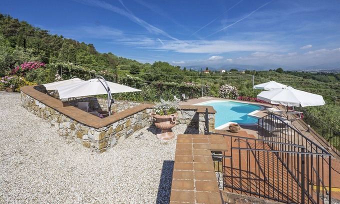 Casalguidi Villa | Casa de vacaciones privada con piscina privada, A/C, WIFI, TV, terraza, vista panorámica