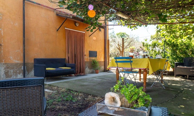 Pitigliano Casa | Estupenda casa de vacaciones privada para 5 personas con WIFI, A/C, TV, patio y mascotas permitida