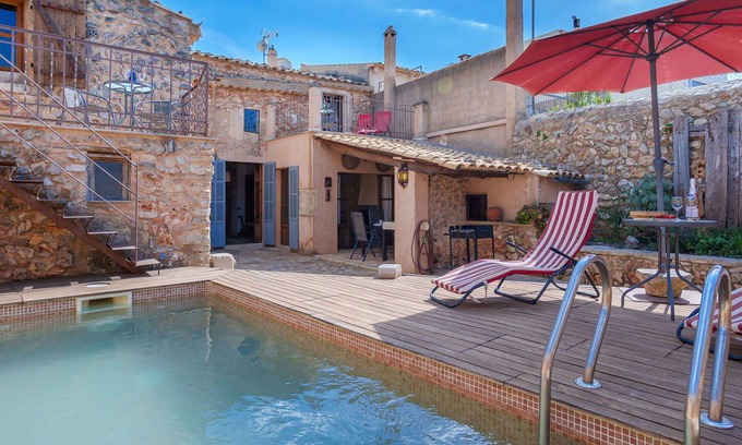 Sencelles Casa | Maravillosa casa de vacaciones privada con WIFI, piscina privada, TV, patio y aparcamiento