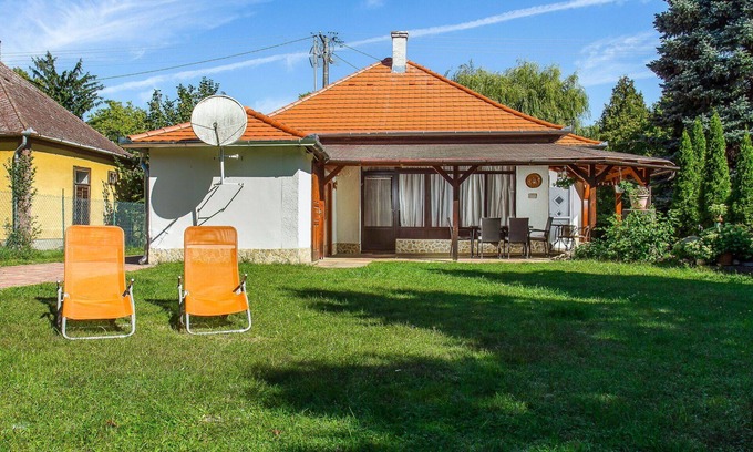 Balatonkeresztur Casa | Estupenda casa de vacaciones privada para 5 personas con WIFI, TV, terraza y aparcamiento