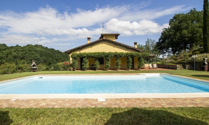 San Giovanni Valdarno Villa | Casa de vacaciones privada con WIFI, piscina privada, TV, terraza, vista panorámica, aparcamiento
