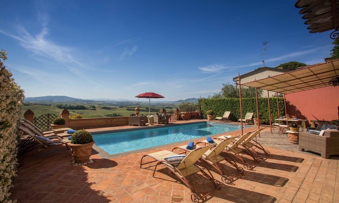 Fabbrica Villa | Estupenda casa de vacaciones privada con piscina, A/C, WIFI, TV, vista panorámica y aparcamiento