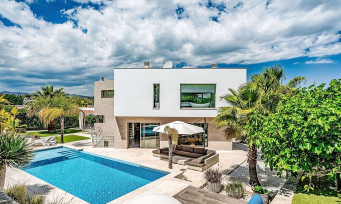 Benitachell Villa | Casa de vacaciones privada con A/C, piscina privada, bañera de hidromasaje, WIFI, TV, patio
