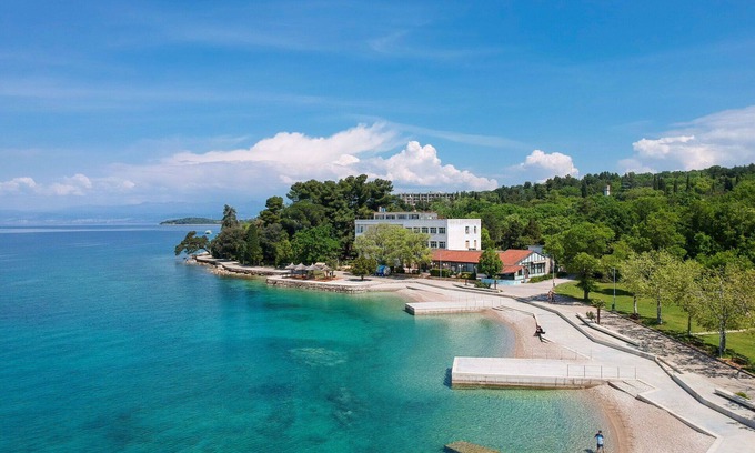 Sveti Anton Casa | Beautiful private villa for 5 guests with WIFI, A/C, private pool, TV, terrace and parking