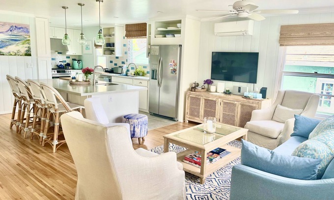 Laguna Beach Cabaña | Beautiful, Quintessential Laguna Beach Cottage