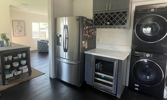 Lawndale Casa | Beautiful Remodeled home close to the beach
