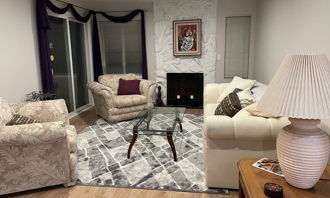 Sawtelle Condominio | Apartamento cerca de UCLA