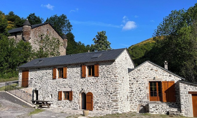 Meyrueis Casa | Beautiful renovated barn in a small Cévennes hamlet near the Grands Causses.
