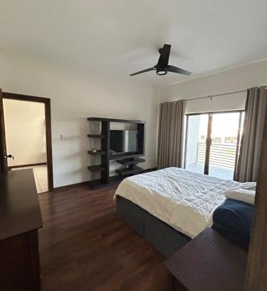 Municipio de Juárez Casa | Beautiful residence 10 minutes from the consulate!