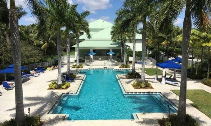 Doral Complejo | Beautiful Resort in Miami for One Week!