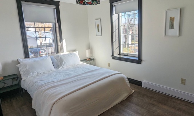 Canning Apartamento | Beautiful River View Apartment in Wine Country