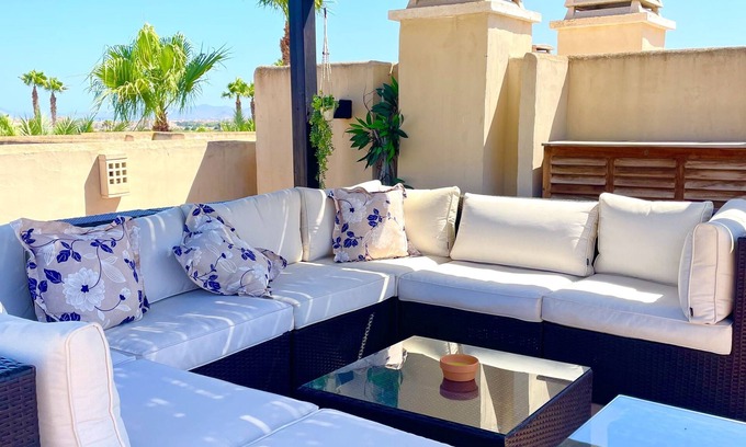 Roda Apartamento | magnifique rooftop dans le golf de Roda