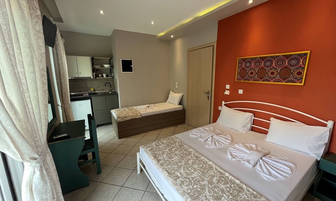 Limenaria Apartamento | Hermosa habitación para 3 personas en Limenaria, a solo cinco minutos del centro