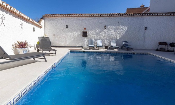 Cozvijar Cabaña | Casa rural preciosa con piscina y barbacoa