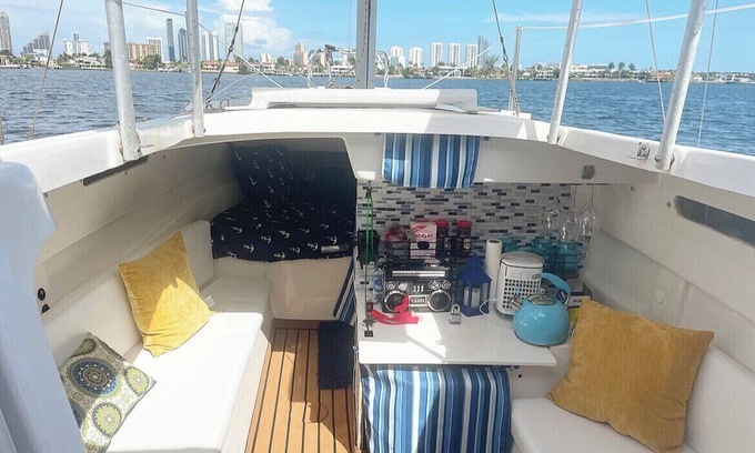 Aventura Alquiler De Eote | Beautiful sailboat with free parking