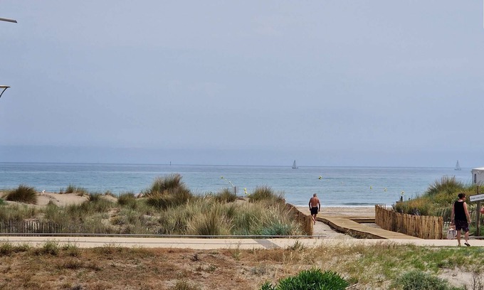 Marseillan Plage Apartamento | Hermoso apartamento con vista al mar