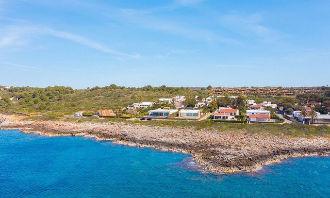 Binisafua Chalet De Esquí | Preciosa propiedad con vistas increíbles, Binisafua, Menorca