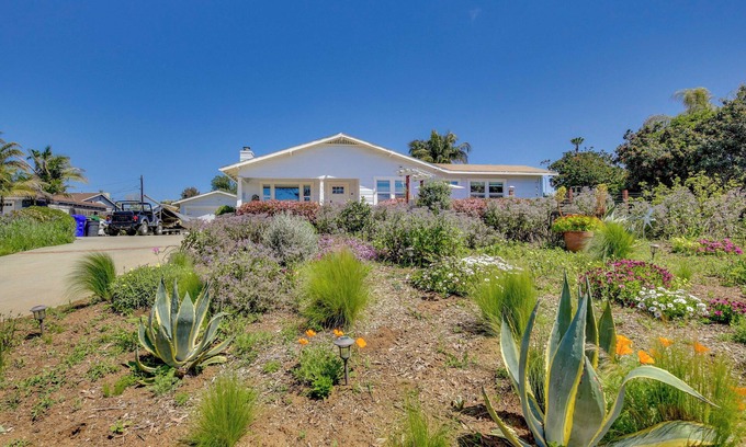 Fire Mountain Casa | Beautiful South Oceanside Bungalow: 1 Mi to Beach!