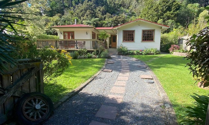 Pinehaven Casa | Hermosa casa espaciosa en una gran sección privada