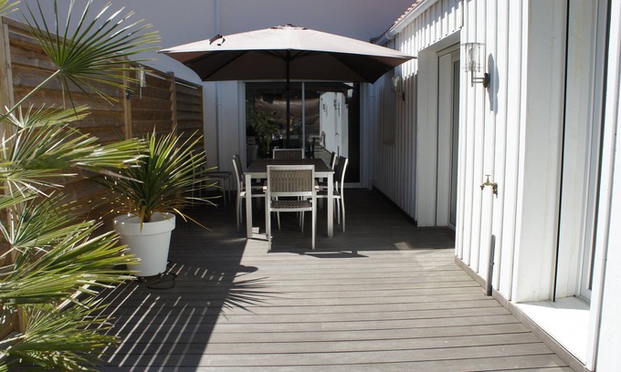 Piraillan Apartamento | Hermoso apartamento espacioso con jardín, a ras del suelo, nueva condición, cerca de Bassin