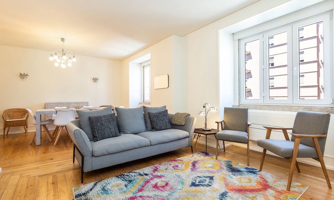 Sao Joao de Deus Apartamento | Beautiful Spacious Flat in the Heart of Lisbon