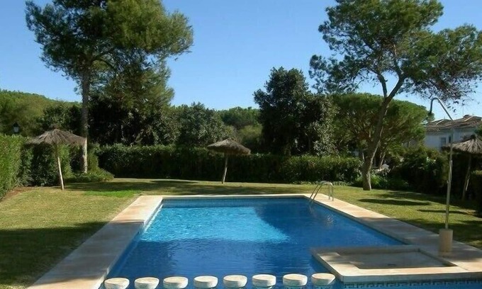 Cabopino Apartamento | Hermoso y espacioso apartamento en planta baja en el puerto de Cabopino