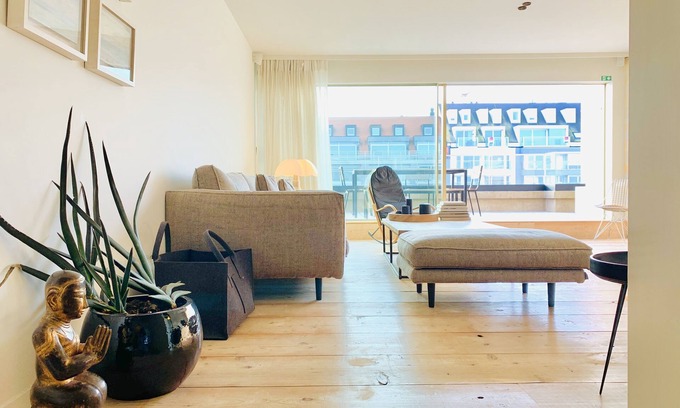Knokke Apartamento | Beautiful Specious Design Duplex Penthouse With sea View