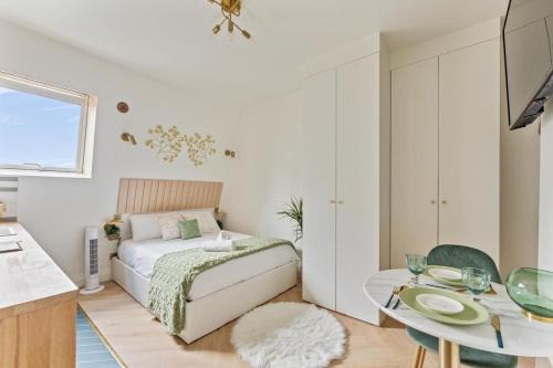 Neuilly-sur-Seine Apartamento | Beautiful Studio Metro and Paris at Your Door