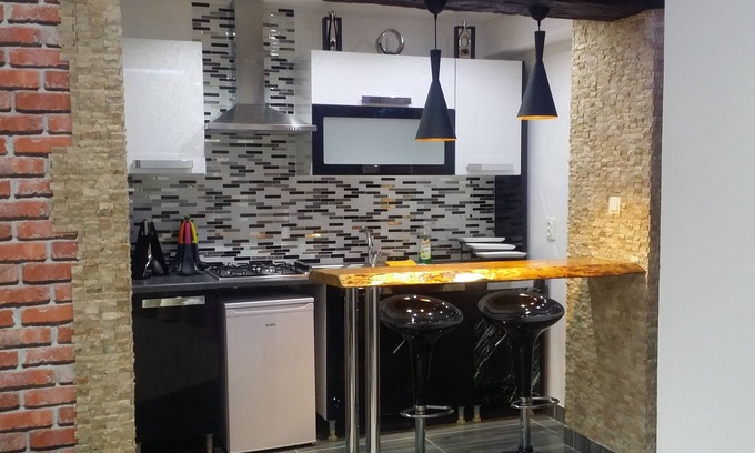 Yalova Apartamento | Hermoso estudio después de una excelente reparación