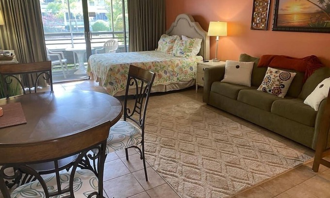 Briarcliffe Acres Apartamento | Beautiful Studio Condo in Ocean Creek Resort