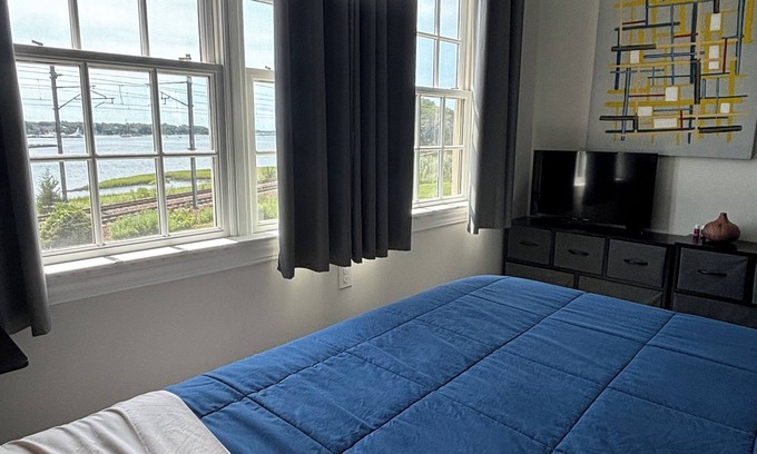 West Mystic Apartamento | Beautiful Studio overlooking the Mystic River
