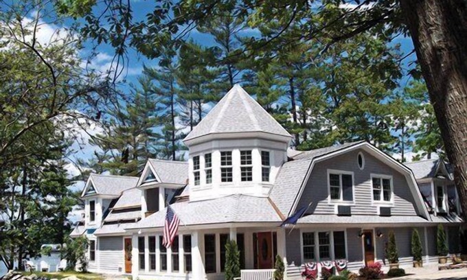 Edgecomb Apartamento | Beautiful studio unit at resort, sleeps 4