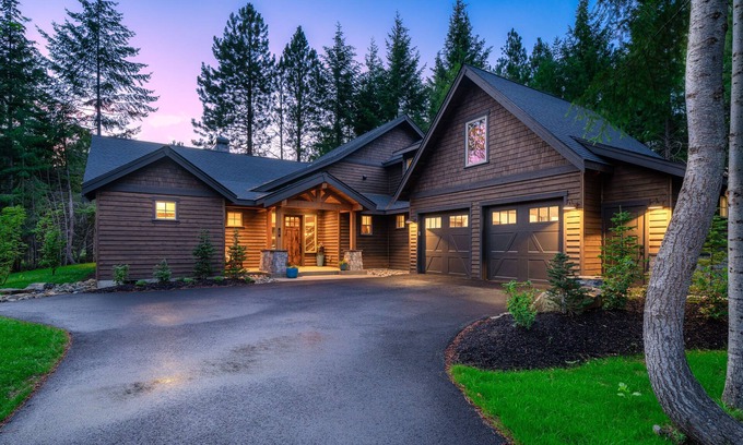 Cle Elum Casa | Beautiful Suncadia House With Two Master Bedrooms and plenty of space for kids!
