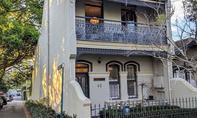 Lewisham Casa | Beautiful Sydney Inner West Terrace.