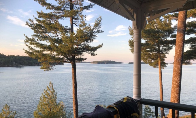Lansdowne Cabaña | Beautiful Thousand Islands Home