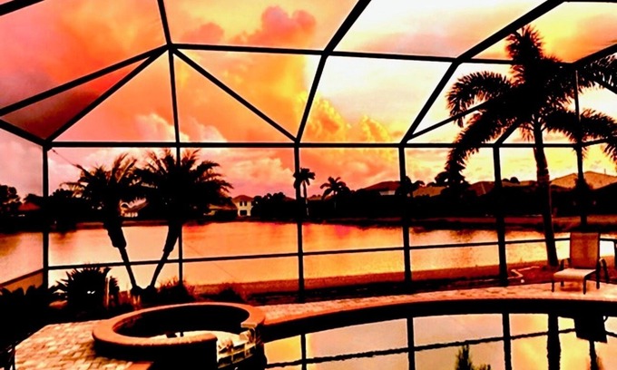 Venice Casa | Beautiful, three bedroom, fully furnished home, pool, spa overlooking lake!