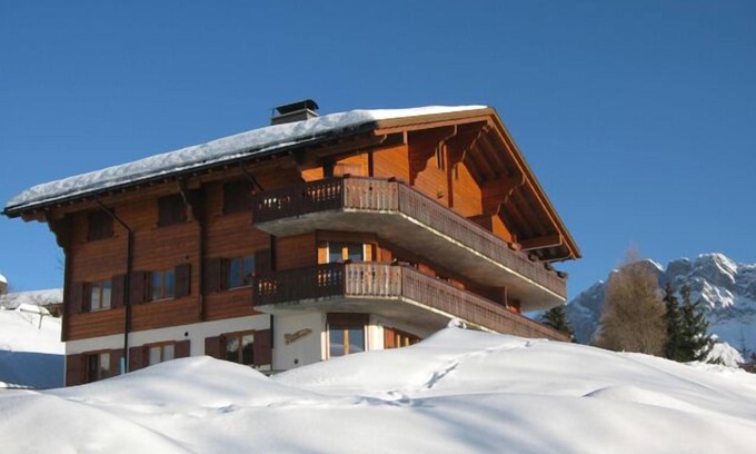 Barboleusaz Apartamento | Hermosa, planta alta, admite mascotas, apartamento pista del lado con unas vistas impresionantes