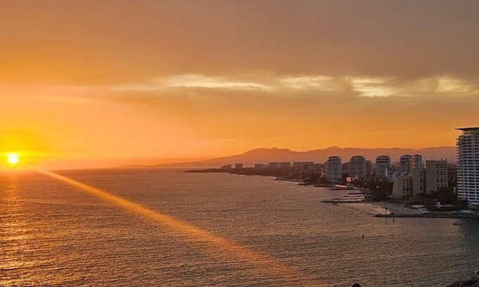 Zona hotelera del norte Condominio | Beautiful Tower 2 Beach Condo at Icon Vallarta Luxury Condominiums