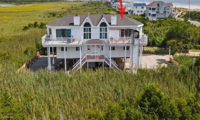 Dennisville Casa | Beautiful Townhome in Northend of Sea Isle