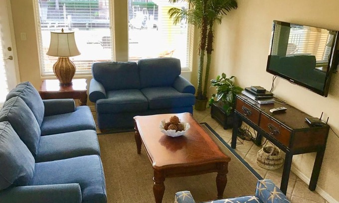Laguna Vista Casa | Beautiful Townhome at the Golf Course ~18HT