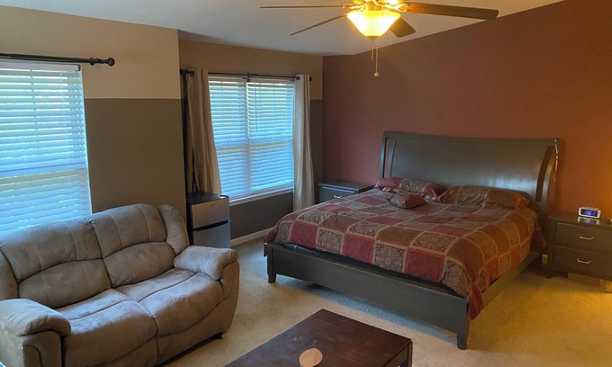 Southeast Raleigh Casa | Beautiful townhouse! - 10 min frm dwntn