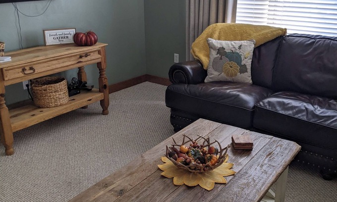 Seven Springs Casa | Beautiful Townhouse in The Villages of 7 Springs