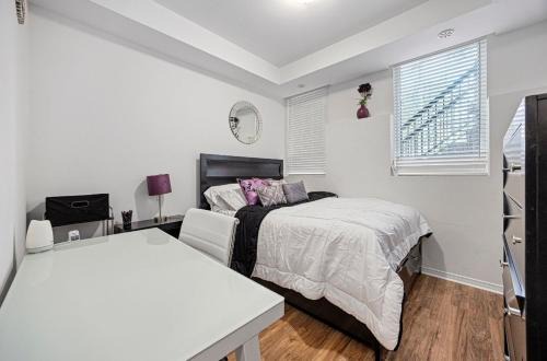 Downsview Apartamento | Beautiful Townhouse Near Yorkdale Mall, Wilson Subway