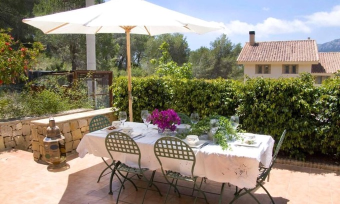 Empedrola Casa | Preciosa casa adosada con jardin, piscina comunitaria en Calpe a 4 km de laplaya