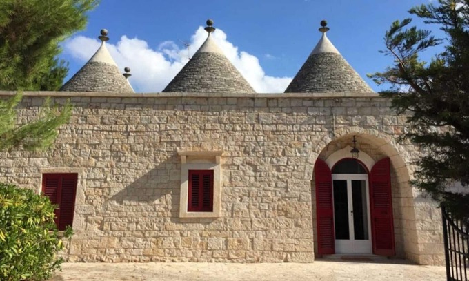 Locorotondo Villa | Trullo Villa bellamente renovada con piscina de agua salada